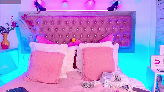 Tayzon Foxxx online show from November 7, 1:03 pm