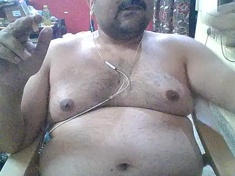 ARYANAVAILABLE online show from March 3, 9:10 pm