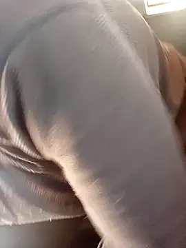 Snapshot of tjmacksjr chatting on January 2, 6:12 pm tjmacksjr online show from January 2, 6:12 pm