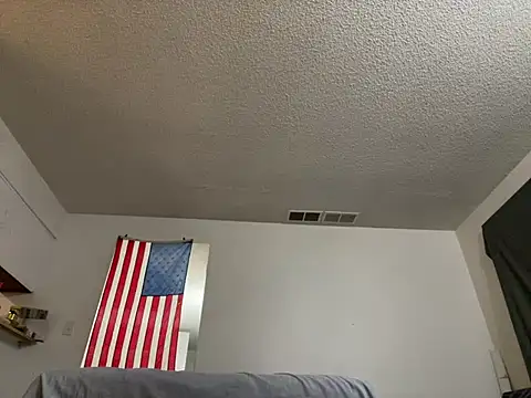 freakzmexx online show from February 27, 5:24 am