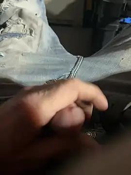 joeycbigcock online show from December 23, 10:12 pm