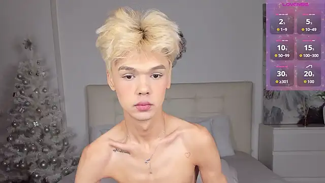 Felix Rey online show from January 7, 3:50 pm