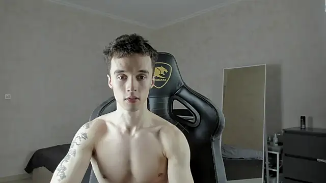 MasonWarholl online show from March 18, 5:24 am