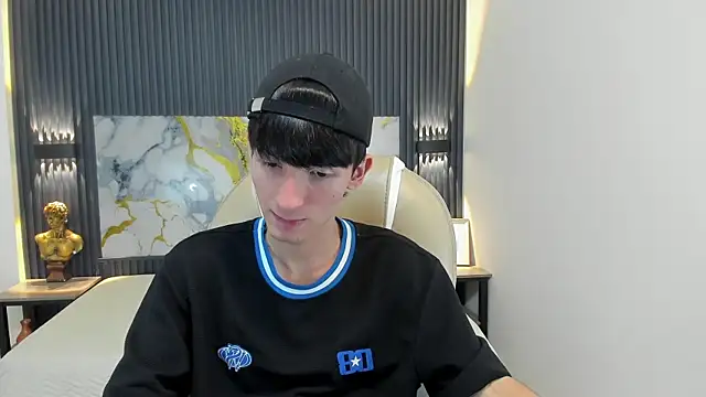 Jake evans online show from October 11, 8:46 pm