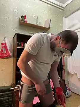 Ariel Ari online show from February 23, 3:15 pm