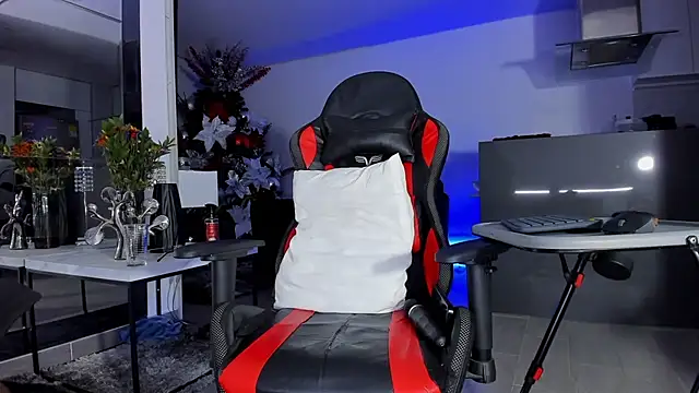 Snapshot of daikokuten_ chatting on January 7, 12:45 am daikokuten online show from January 7, 12:45 am