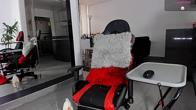 Snapshot of daikokuten_ chatting on October 16, 10:07 pm daikokuten online show from October 16, 10:07 pm