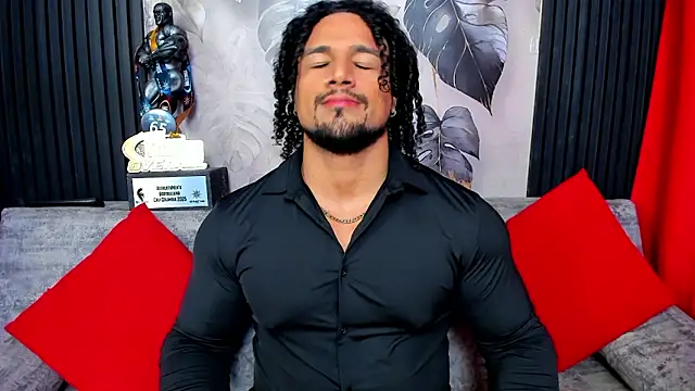 MikeEstevess online show from March 8, 7:56 am