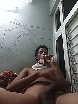 pent4gon online show from April 7, 7:52 am