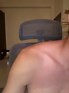 Ner0924 N online show from November 18, 2:43 pm