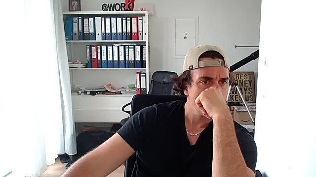 AlexPaeae online show from May 11, 6:26 am