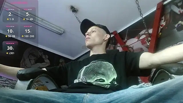 Snapshot of Matthew_Boy_ chatting on March 13, 9:37 pm Matthew Boy  online show from March 13, 9:37 pm