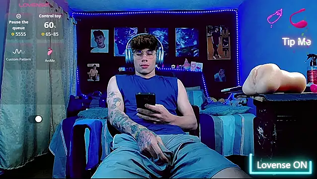 thiagomurphyy online show from February 28, 9:14 pm