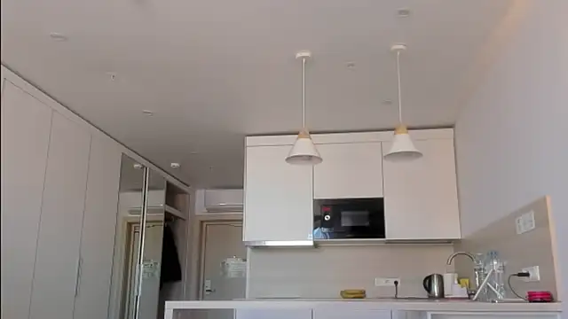 agelandreww online show from April 9, 10:43 am