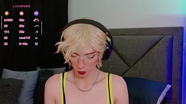 Sammy Russell online show from November 7, 5:44 am