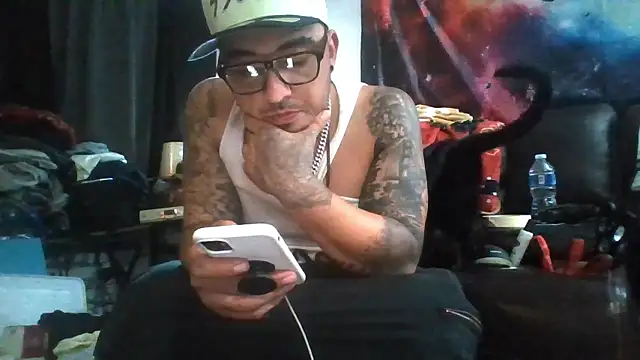 Antoniothedon online show from January 13, 8:52 am