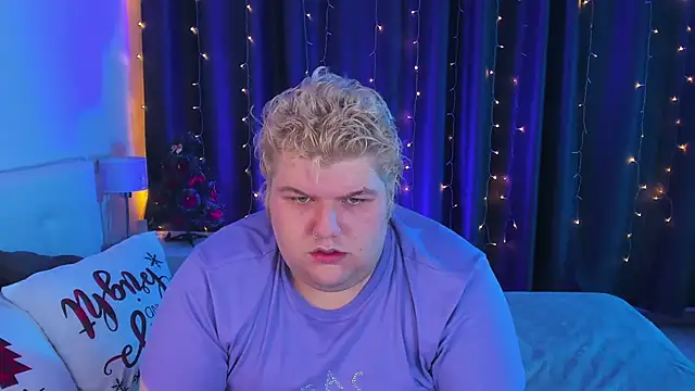 Henry minami online show from December 11, 5:44 am