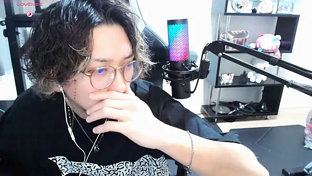 Shizukuu online show from March 23, 6:05 am