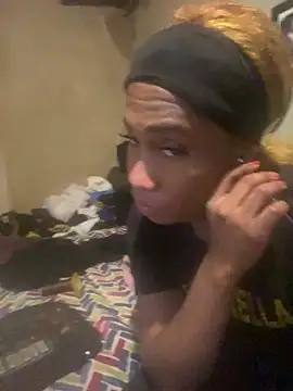 Moorella1 online show from November 28, 10:17 am