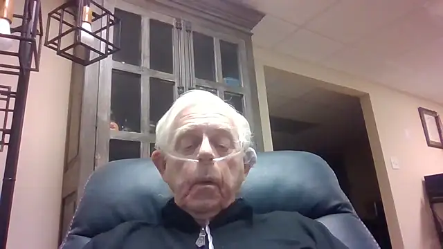 bootlegmanz online show from March 31, 3:58 pm