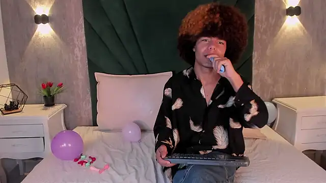 Alexiis Etereo online show from January 31, 7:11 pm