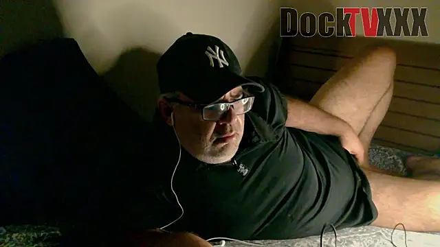 DockTVXXX online show from November 15, 4:25 am
