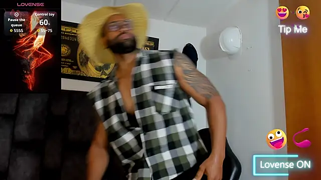 MattRodriguez9 online show from February 25, 1:34 pm