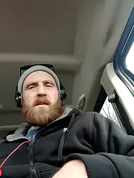 Snapshot of otterlover123 chatting on February 23, 8:09 pm otterlover123 online show from February 23, 8:09 pm