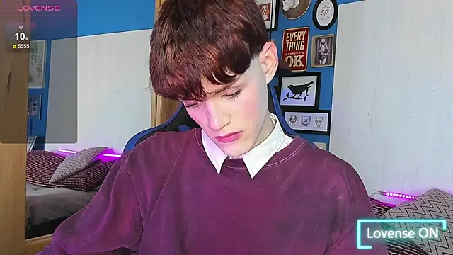 VladHellsing4 online show from February 13, 2:09 pm