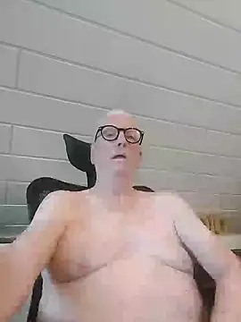 Greyhound70 online show from October 26, 3:47 pm