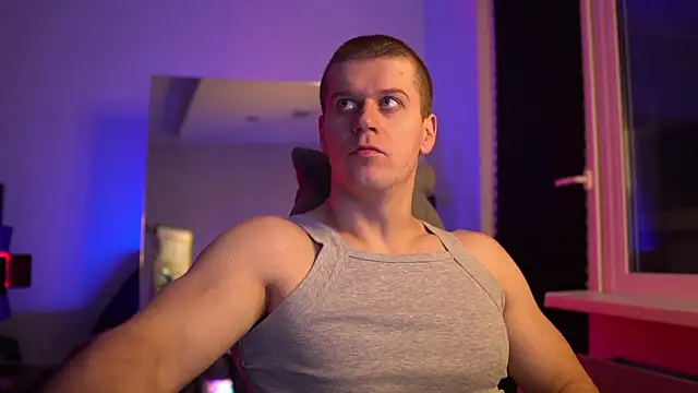 Bruno Banani online show from September 27, 7:12 pm