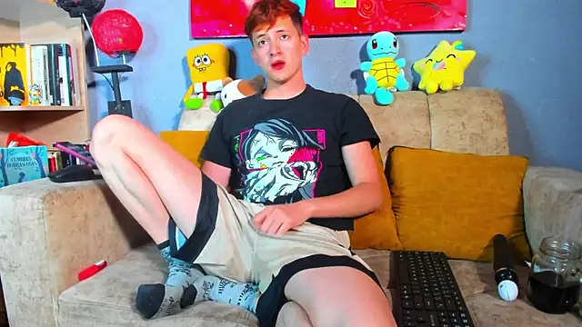 GabyThoms online show from April 6, 9:04 pm