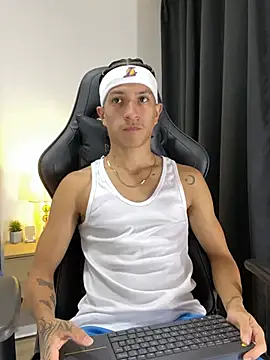  CamiloBass online show from March 21, 1:42 am