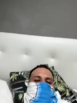 Snapshot of yayaya55598 chatting on September 28, 6:17 pm yayaya55598 online show from September 28, 6:17 pm