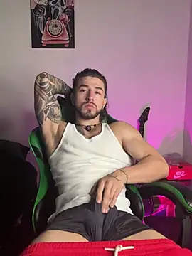 Valentino Xander online show from January 9, 3:01 am