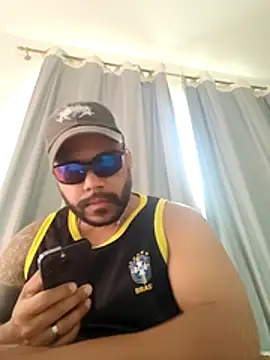 Ale Mineiro online show from July 19, 6:03 pm