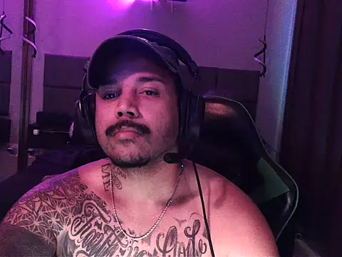 Ale Mineiro online show from July 26, 2:41 am