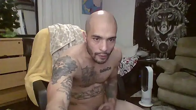 JohnnyDeep187 online show from December 22, 5:56 am