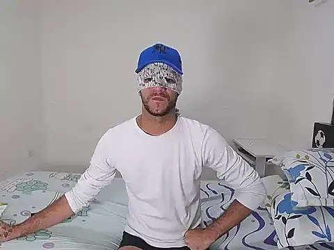 dirty boy horny online show from December 1, 4:15 am