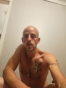 Snapshot of 5g4ever chatting on March 8, 11:00 am 5g4ever online show from March 8, 11:00 am