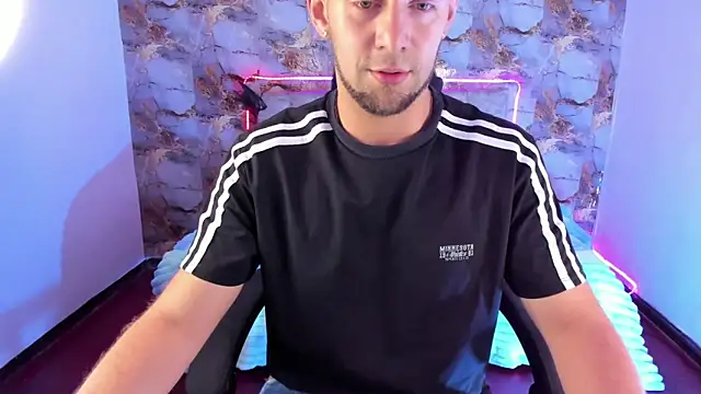 Damon Bakert online show from April 1, 10:18 pm