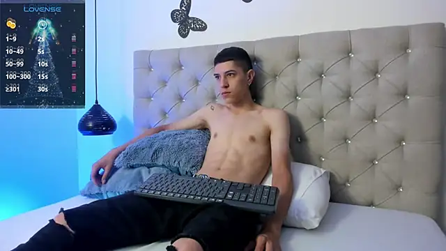 Dei v 48 online show from December 13, 9:09 pm