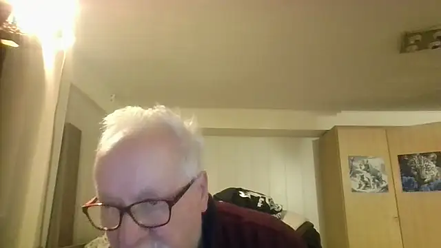 Sammy1660 online show from April 22, 9:30 pm