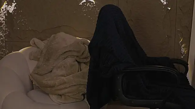 Logan Varela online show from February 22, 1:56 pm