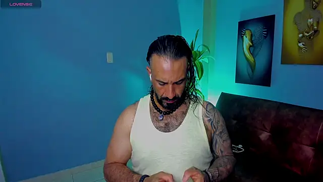 mr maik online show from November 5, 8:22 pm