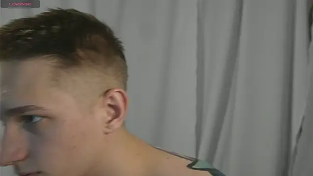 dustyn fox online show from December 27, 12:29 am