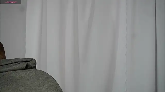 dustyn fox online show from December 6, 2:17 pm