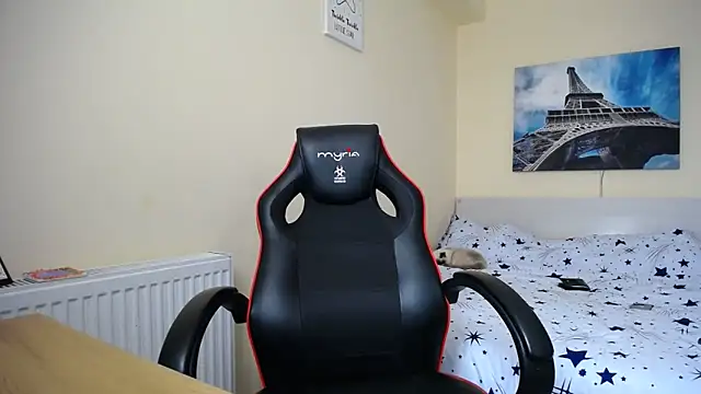 amydamarw online show from April 18, 11:22 am