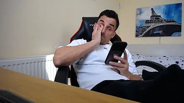 amydamarw online show from March 17, 11:02 am