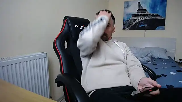 amydamarw online show from March 27, 9:21 am